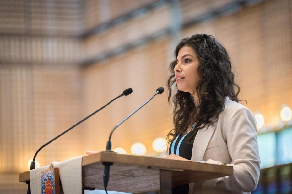 First Palestinian Woman To Be Ordained As Pastor — Grand Canyon Synod Of  The Elca